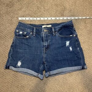 Distressed Levi Shorts